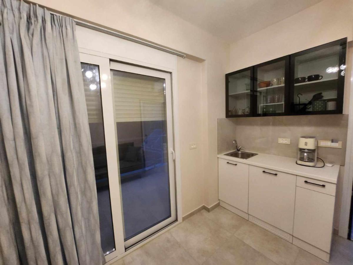 Giotis Apartment